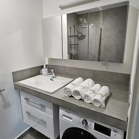 Bułgarska 60m2-3 Pokoje-piękny Widok-13 Piętro 24h Check In Poznań