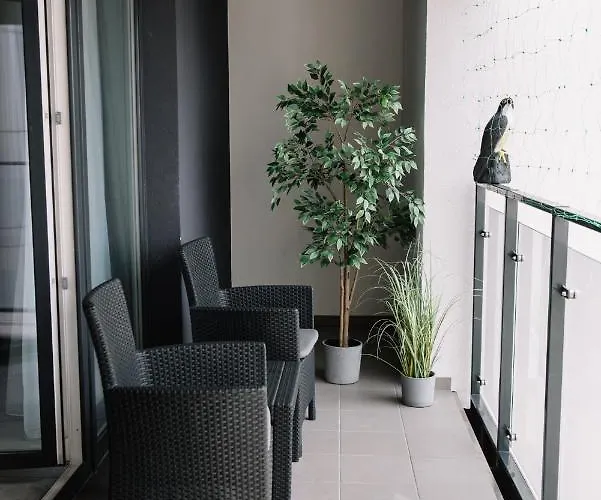 Bulgarska 60m2-3 Pokoje-piekny Widok-13 Pietro 24h Check In Apartment