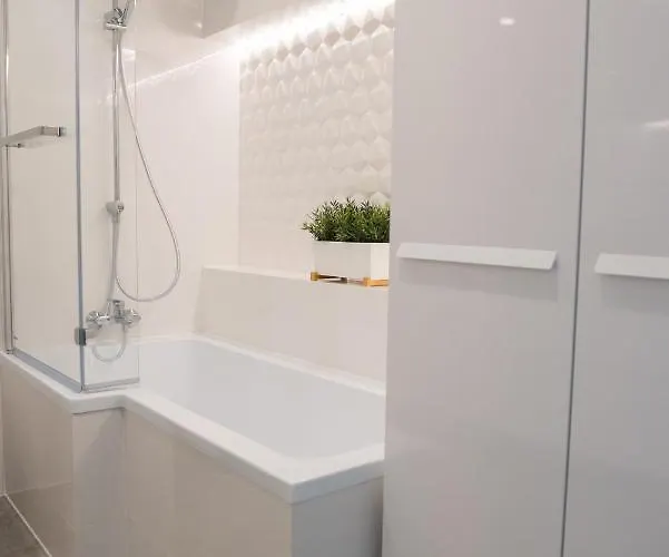 Bulgarska 60m2-3 Pokoje-piekny Widok-13 Pietro 24h Check In Apartment Poznan